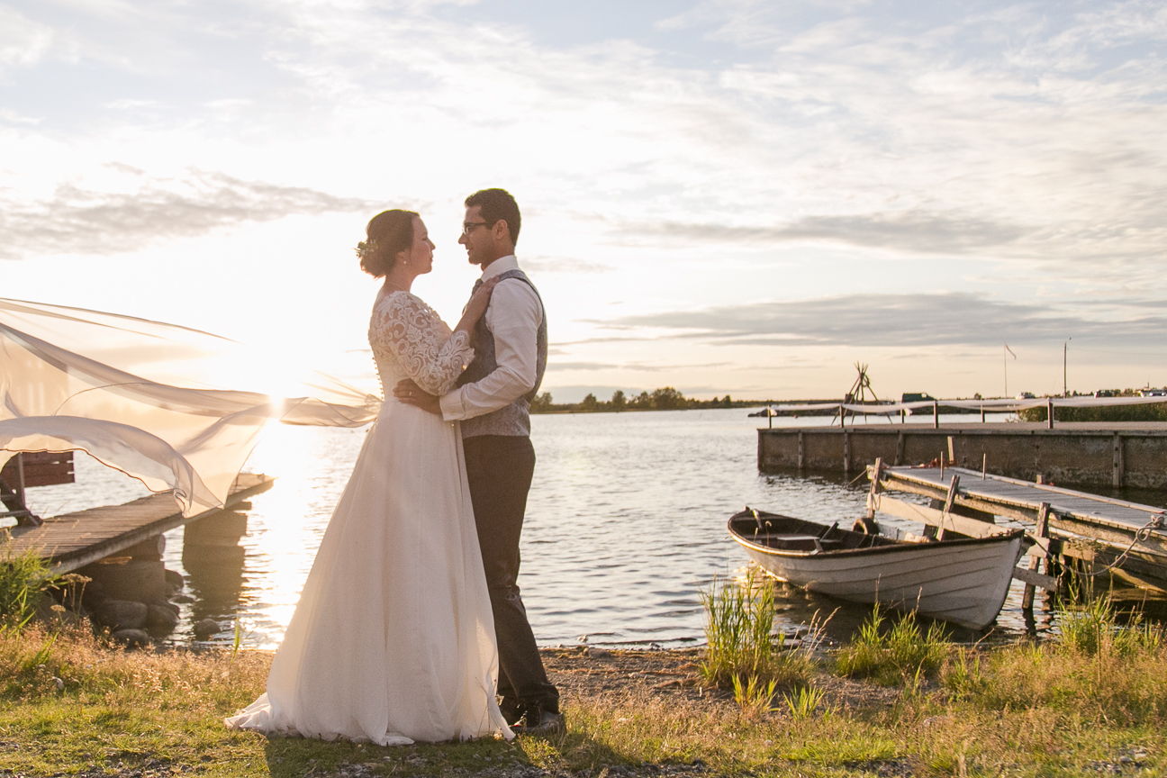 outdoor wedding, coastal wedding, finnish wedding, sunset wedding